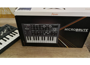 Arturia MicroBrute (9508)