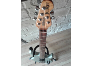 Music Man Luke (Vintage Tremolo) (40865)