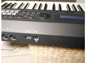 Yamaha MX49 (35528)