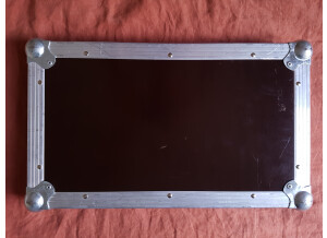 Thon flight case pour tête marshall ou autre (11282)
