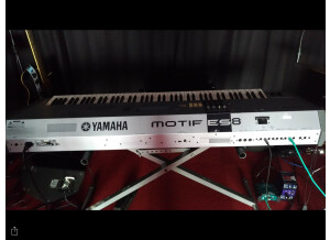 Yamaha MOTIF ES8 (99619)