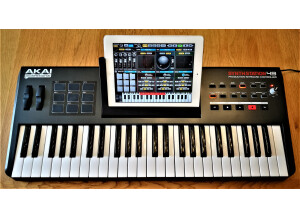 Akai + iPad + Synthstation  22