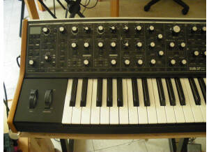Moog Music SUB 37 (14664)