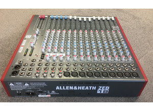 Allen & Heath ZED-18 (52440)