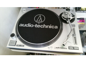 Audio-Technica AT-LP120-USB (82307)