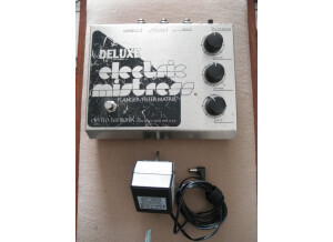 Electro-Harmonix Deluxe Electric Mistress (80241)
