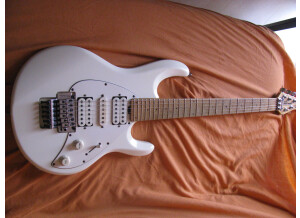 Music Man Silhouette (81639)