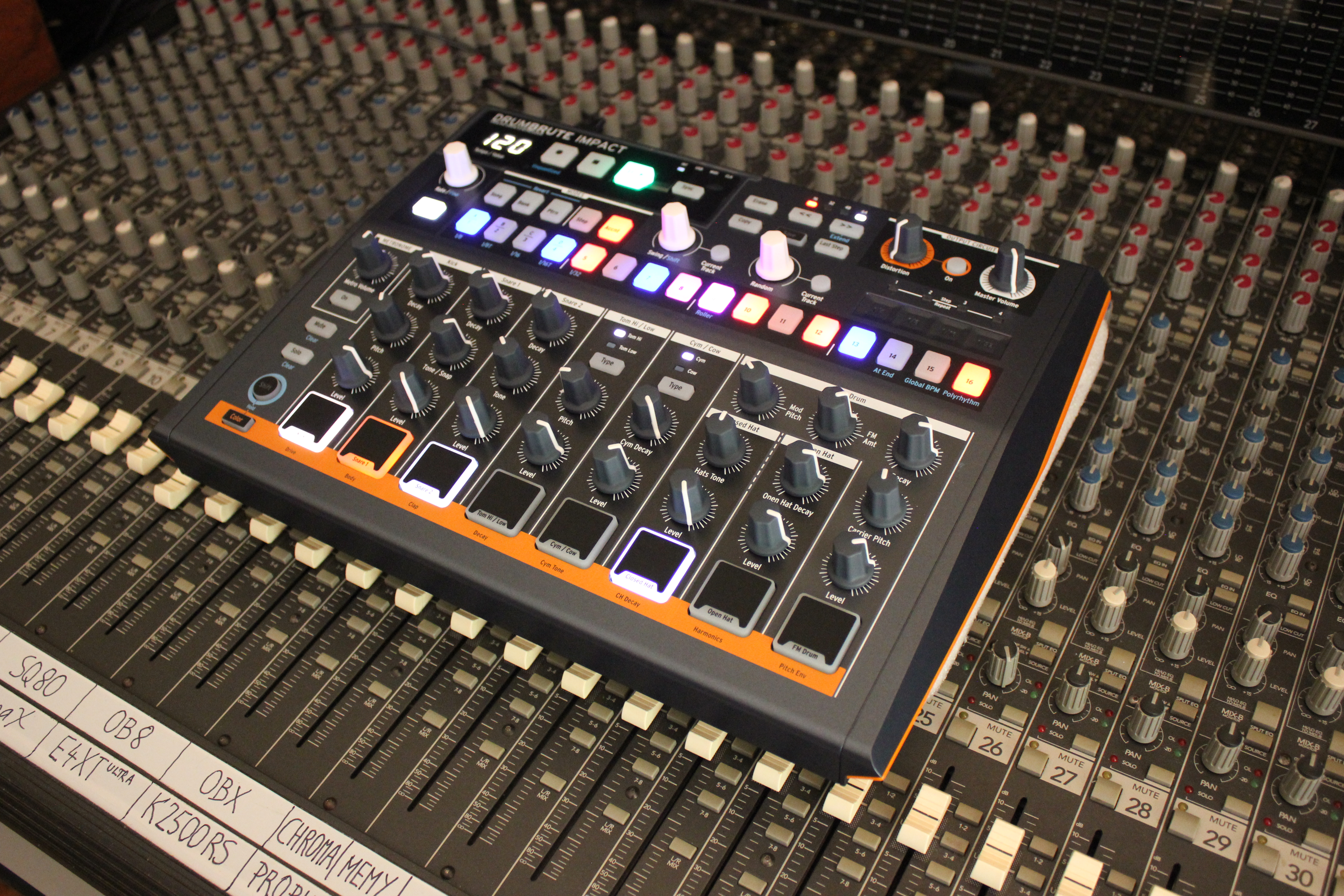 Arturia DrumBrute Impact : DrumBrute Impact 2tof 05a.JPG