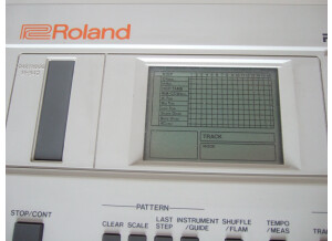 Roland TR-707 (37126)