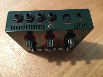 OTO BOUM - Warming Unit : face arrière OTO BOUM - Warming Unit : face arrière