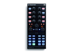 Native Instruments Traktor Kontrol X1 (55225)