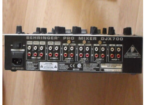 Behringer DJX700 Pro Mixer