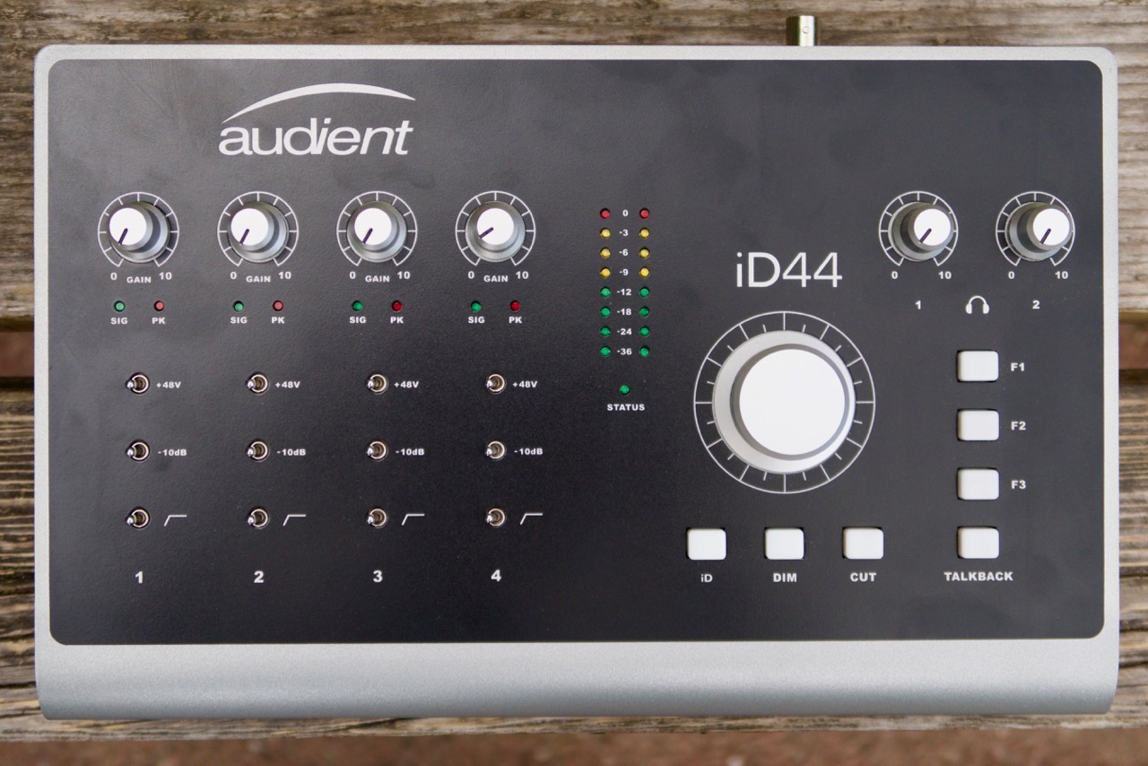 Audient iD44 : iD44 5