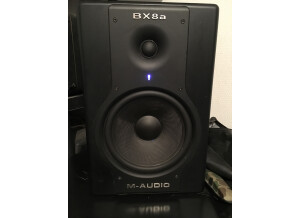 M-Audio BX8a (17596)