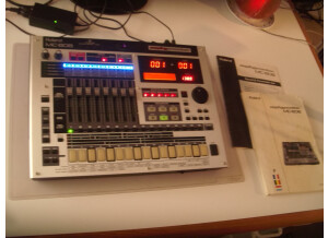 Roland MC-808 (29477)