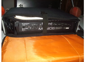 Roland MC-808 (38967)
