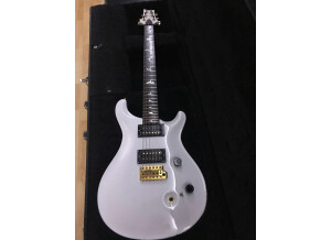 FB7E6B86 0CDF 444F 81E4 4532236E5A45