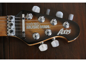 Music Man Axis (85712)