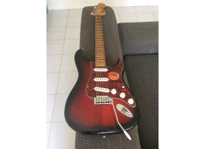 Squier Standard Stratocaster (57000)