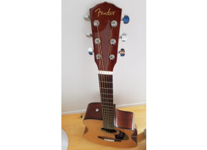 Fender CD-60CE [2009-2010]