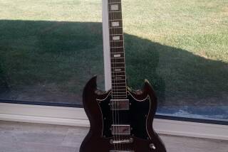 Maya (guitar) sg
