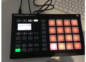 Native Instruments Maschine Mikro MKII (30915)