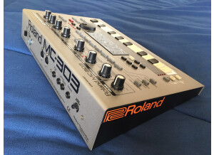Roland MC-303 (89654)