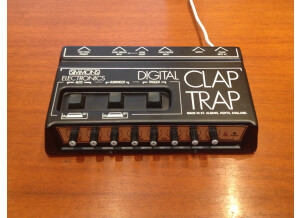 Simmons Digital Claptrap (14311)