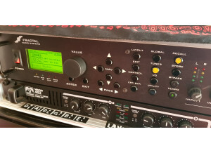 Fractal Audio Systems Axe-Fx Ultra (2593)