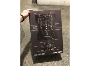 FB73EF7B 7D11 4018 BE79 31840755F86D