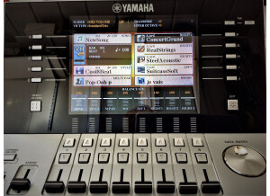 Yamaha Tyros 5 - 61 Keys (94607)