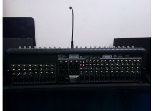 Behringer Xenyx XL2400 (28135)