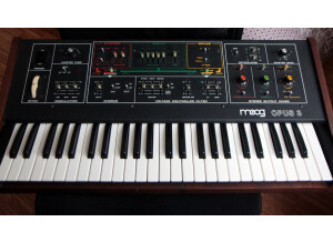 Moog Music Opus 3 (98487)