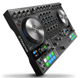 Native Instruments Traktor Kontrol S4 mk3 : TRAKTOR KONTROL S4 MK3 3 shadow Native Instruments Traktor Kontrol S4 mk3 : TRAKTOR KONTROL S4 MK3 3 shadow