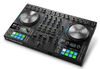Native Instruments Traktor Kontrol S4 mk3 : TRAKTOR KONTROL S4 MK3 1 shadow Native Instruments Traktor Kontrol S4 mk3 : TRAKTOR KONTROL S4 MK3 1 shadow