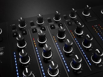 Native Instruments Traktor Kontrol S4 mk3 : TRAKTOR KONTROL S4 MK3 knobs Native Instruments Traktor Kontrol S4 mk3 : TRAKTOR KONTROL S4 MK3 knobs