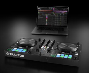 Native Instruments Traktor Kontrol S2 mk3 : TRAKTOR KONTROL S2 MK3 setup laptop Native Instruments Traktor Kontrol S2 mk3 : TRAKTOR KONTROL S2 MK3 setup laptop