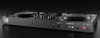 Native Instruments Traktor Kontrol S2 mk3 : TRAKTOR KONTROL S2 MK3 back Native Instruments Traktor Kontrol S2 mk3 : TRAKTOR KONTROL S2 MK3 back