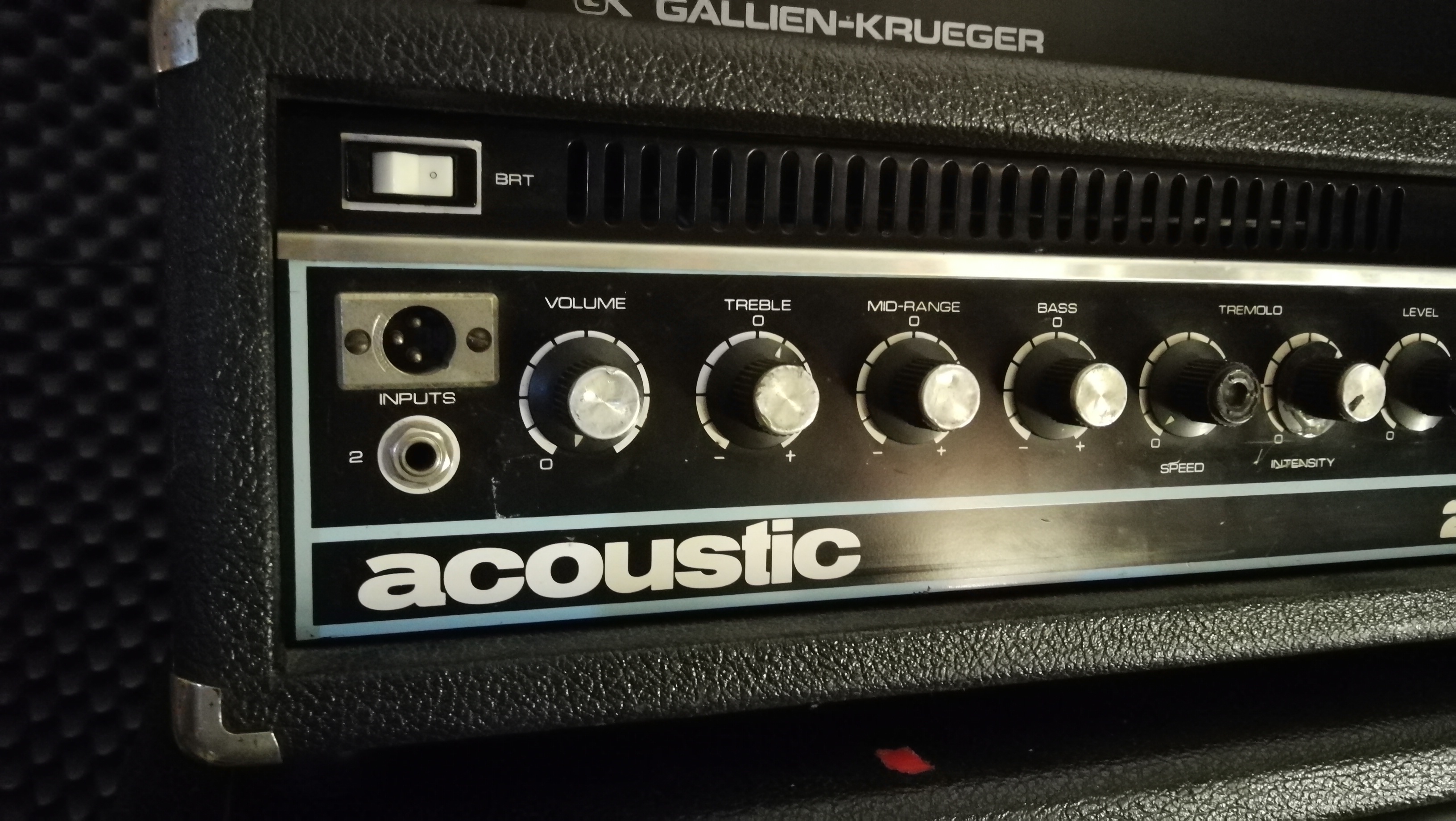 acoustic 270 amp