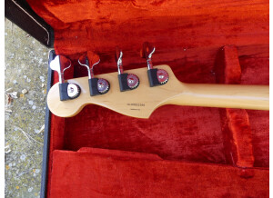 Fender Jazz Bass American Deluxe (66704)