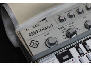 Roland TR-909 (47030)