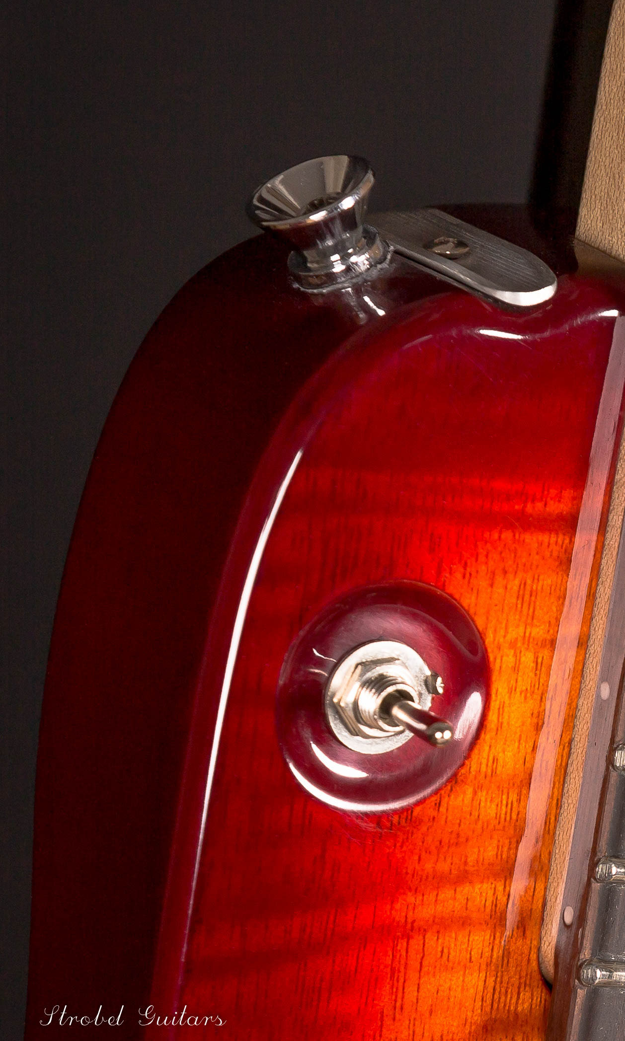 Rambler-Pick-Up-Selector-and-StringCatcher