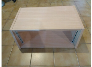 Thon Studio Desktop Rack 4U (35095)