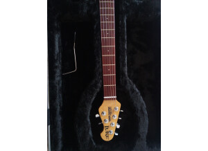 Music Man Luke (Vintage Tremolo) (92725)