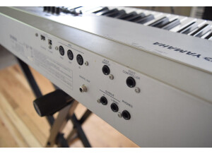 Yamaha-MO8-88-key-keyboard-synthesizer-for-parts-repair-_57