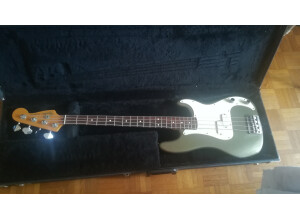 Fender Elite Precision Bass