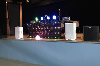 Alto Professional TS210