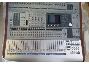 Tascam DM-4800 (57602)