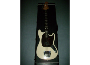 Fender Classic Series - Mustang Bass
