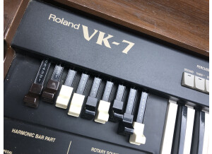 Roland VK-7 (39637)